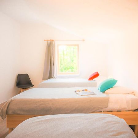 Domaine De Prefaissal Bed and Breakfast Mezel  Εξωτερικό φωτογραφία