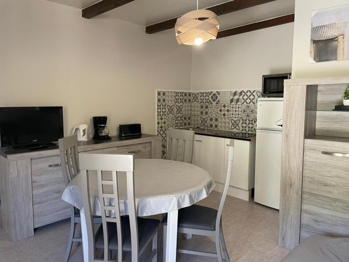 Domaine De Prefaissal Bed and Breakfast Mezel  Εξωτερικό φωτογραφία