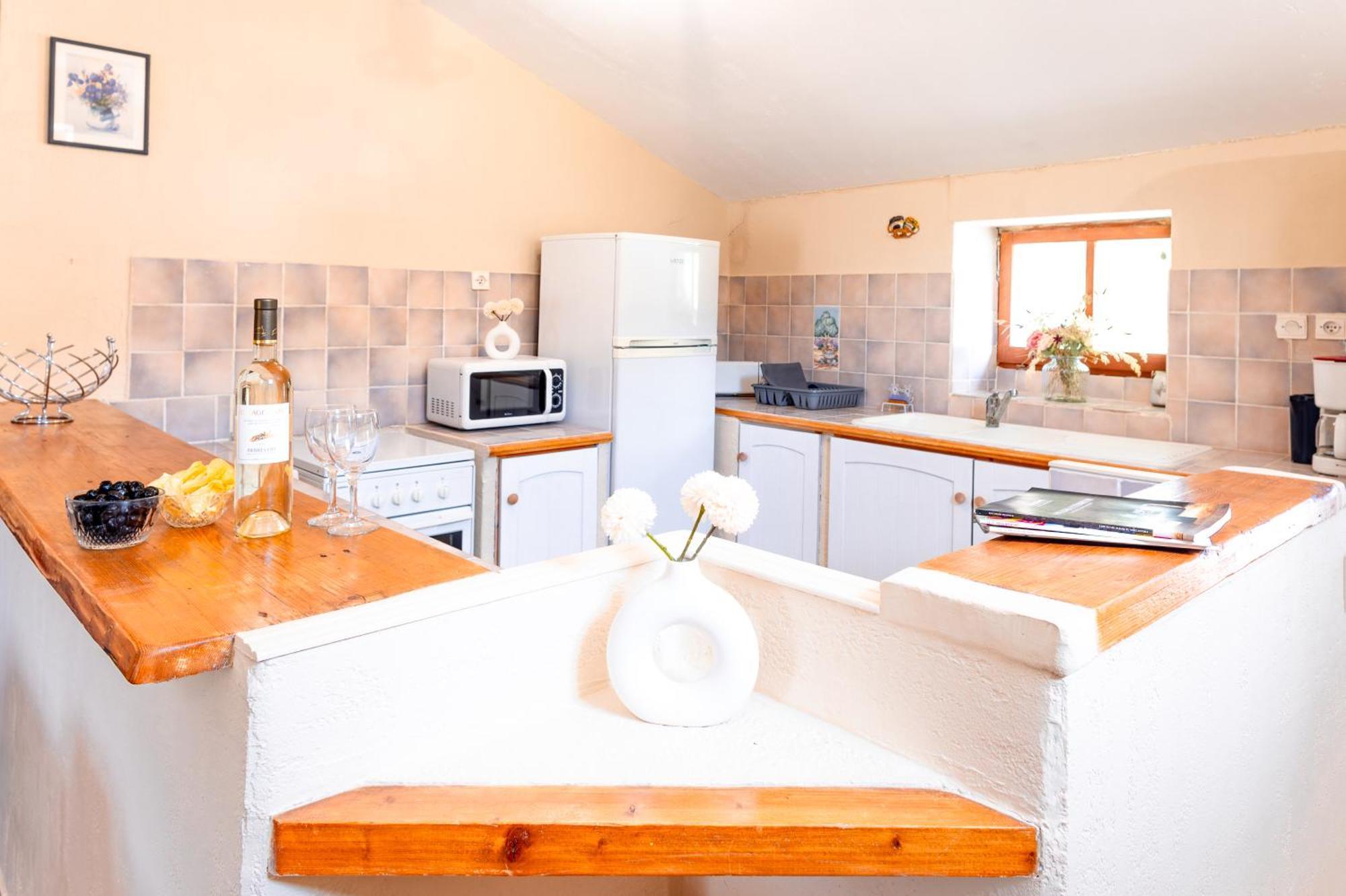 Domaine De Prefaissal Bed and Breakfast Mezel  Εξωτερικό φωτογραφία