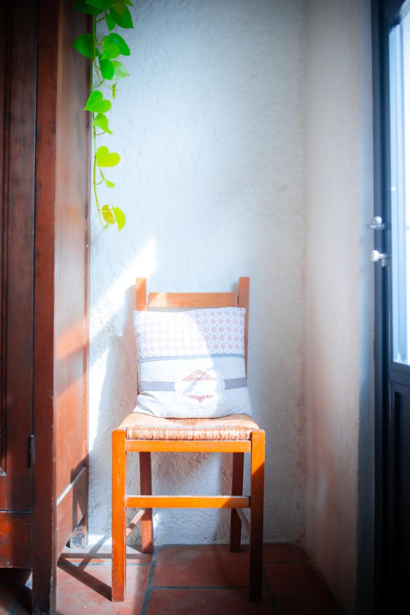 Domaine De Prefaissal Bed and Breakfast Mezel  Εξωτερικό φωτογραφία