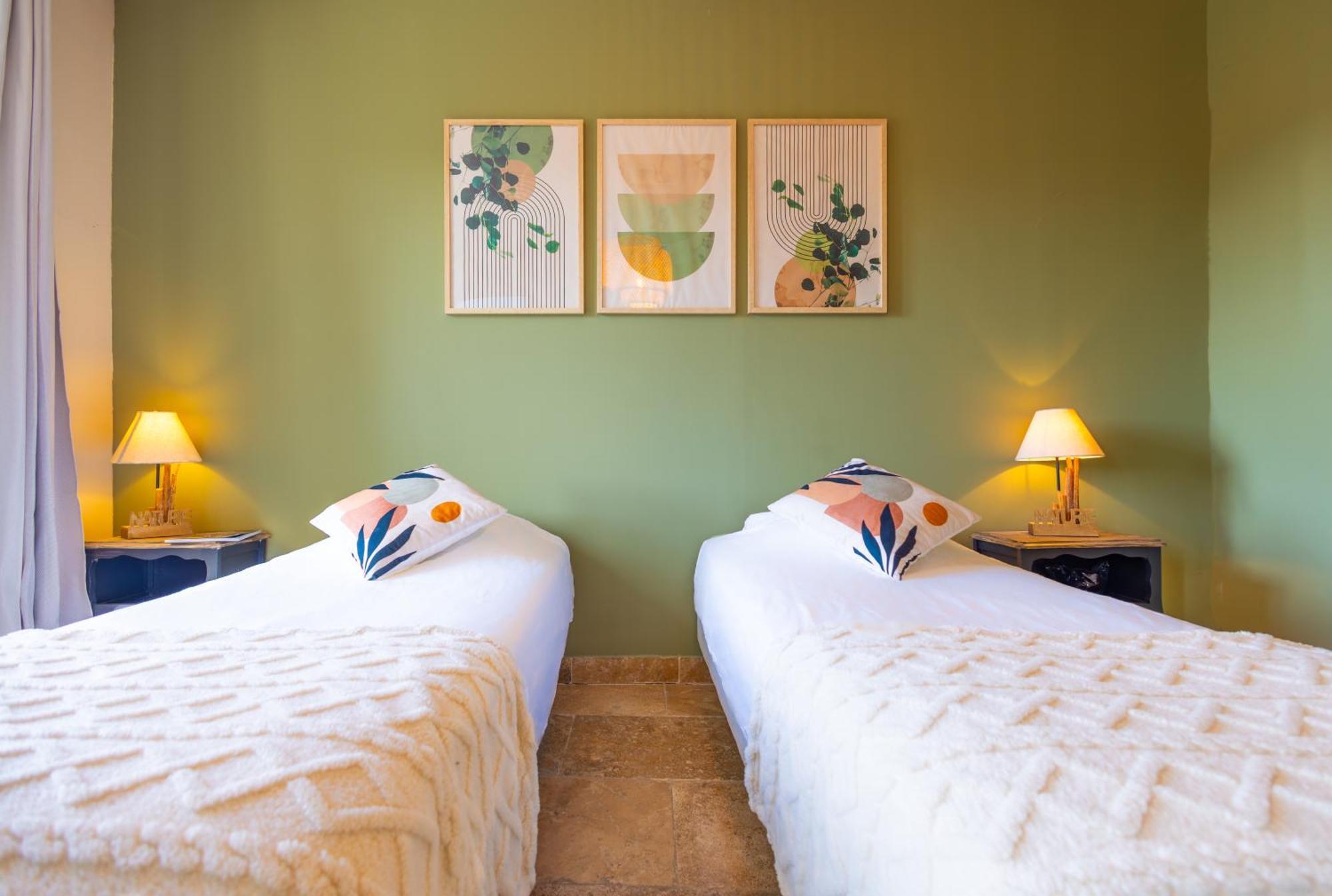 Domaine De Prefaissal Bed and Breakfast Mezel  Εξωτερικό φωτογραφία