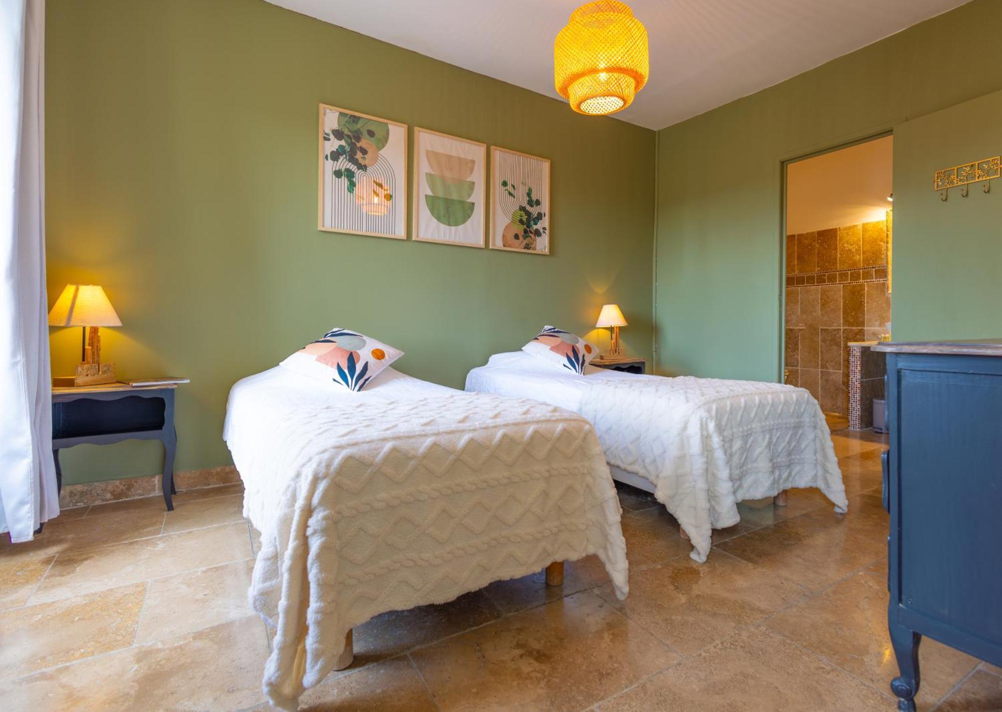 Domaine De Prefaissal Bed and Breakfast Mezel  Εξωτερικό φωτογραφία